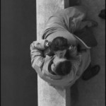 Париж, набережная Лувра, пара